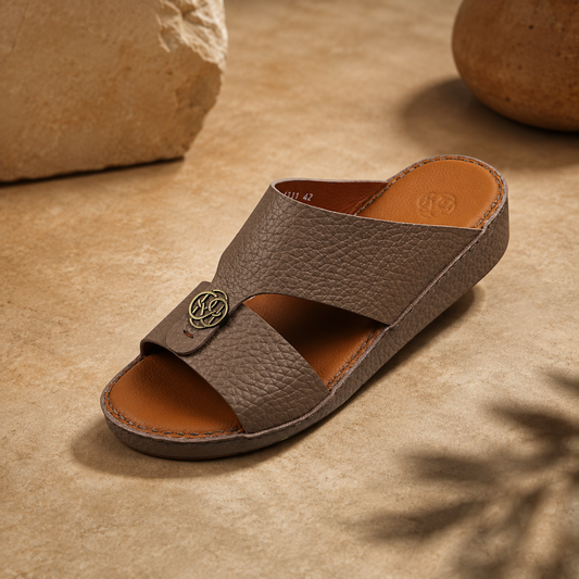 How to Choose Comfortable Sandals for Daily Wear | Orthopedic Sandals Guide